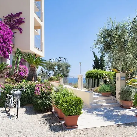 Metropol Hotel Diano Marina
