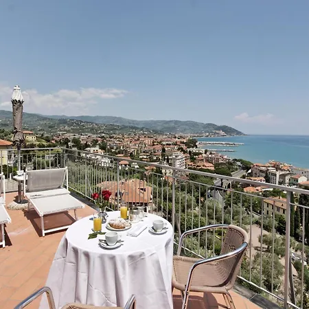 Metropol Diano Marina