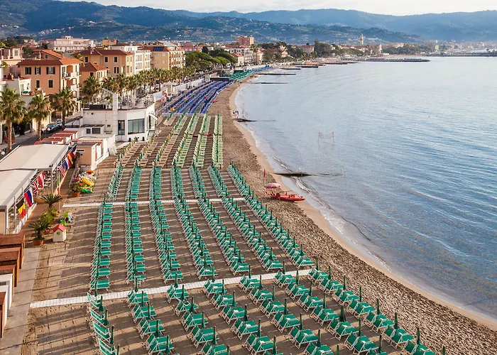 Metropol 디아노마리나