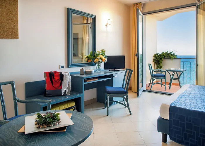 Hotel Metropol Diano Marina