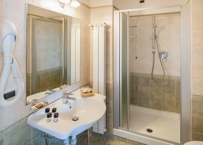 Metropol 디아노마리나