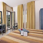 Metropol Hotel