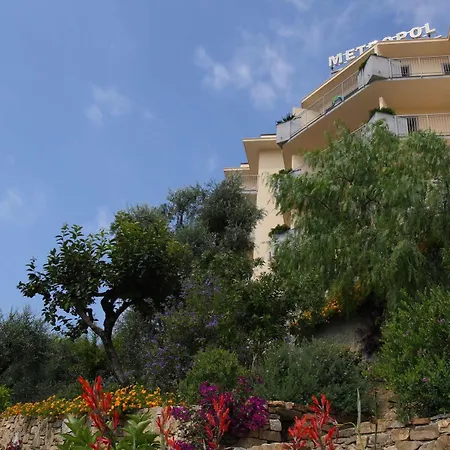 Metropol Diano Marina