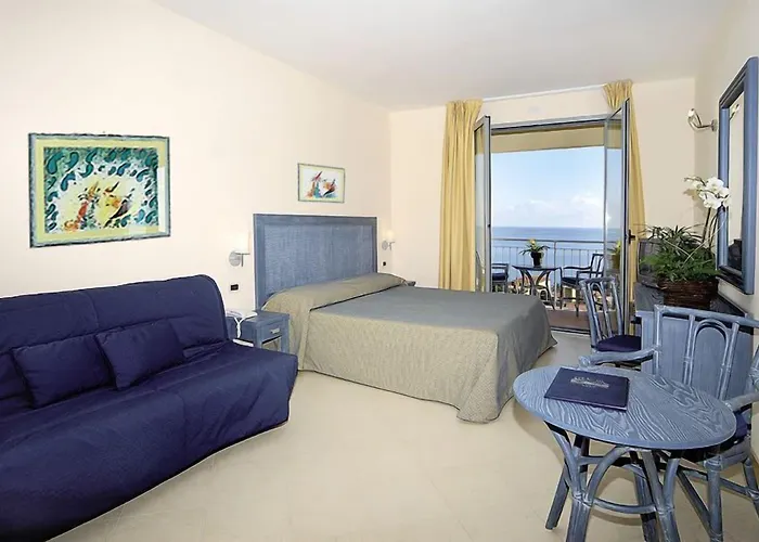 Hotel Metropol Diano Marina